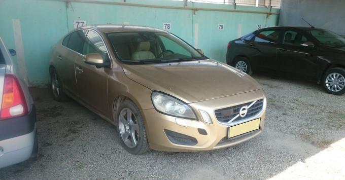 Volvo S60 II 2011 год