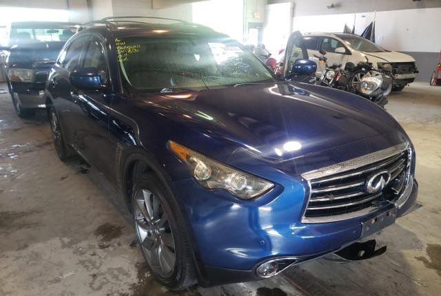 В разборе Infiniti FX35 2012 год