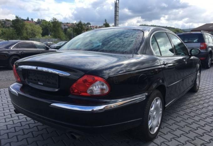 Jaguar X-Type 2002г. на запчасти