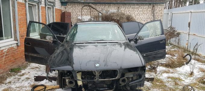 BMW 728, на запчасти, без документов