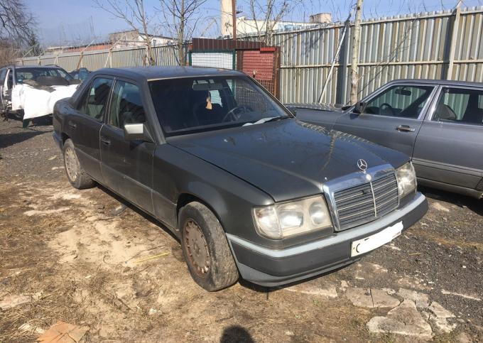 W124 E 2.3 бензин мт запчасти