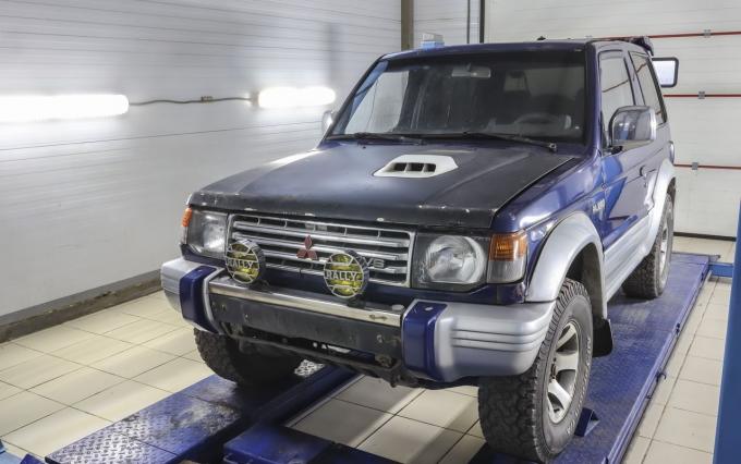 Разбор Mitsubishi Pajero 2 1993 Г.В. 3,0 АКПП