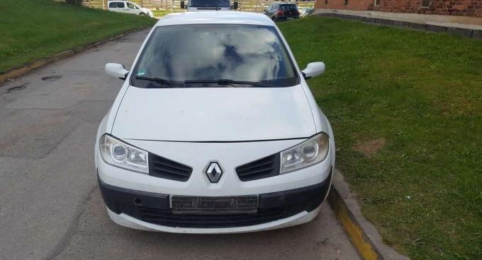 Renault Megane 2006 г 1.5 D K9K по запчастям