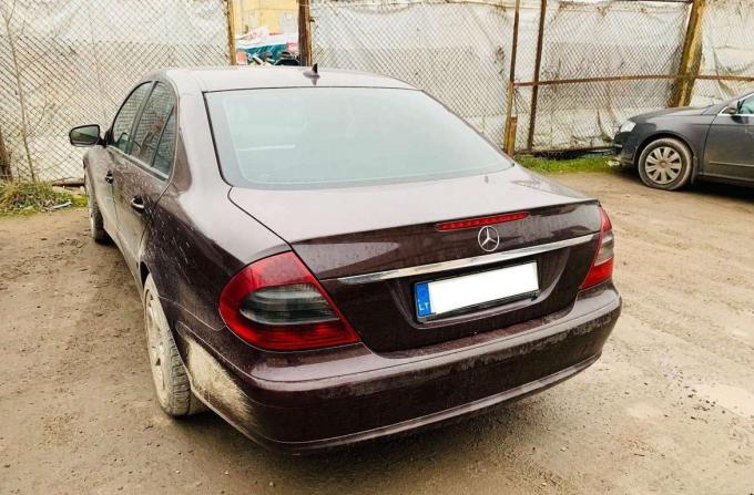 Mercedes W211 OM646 E 220 CDI 2007 г на запчасти