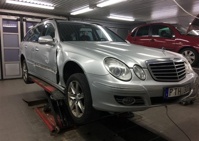 Разбор Мерседес E-class W211 OM642, разборка