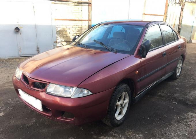 Mitsubishi Carisma 1998г по запчастям