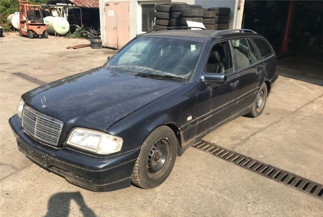 Разобран на запчасти Mercedes C W202 1993-2000