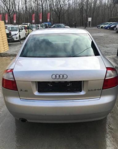 Audi A4 B6 2003г. на запчасти