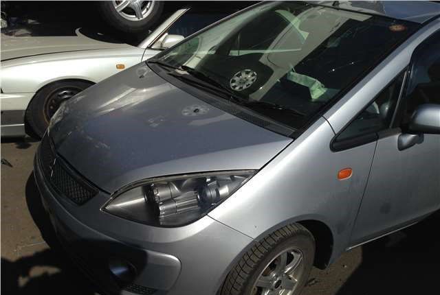 Разбор на запчасти Mitsubishi Colt 2004-2008