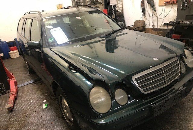 Разобран на запчасти Mercedes E W210 1995-2002