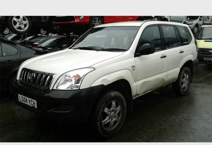 Разбор на запчасти Toyota Land Cruiser Prado (120)