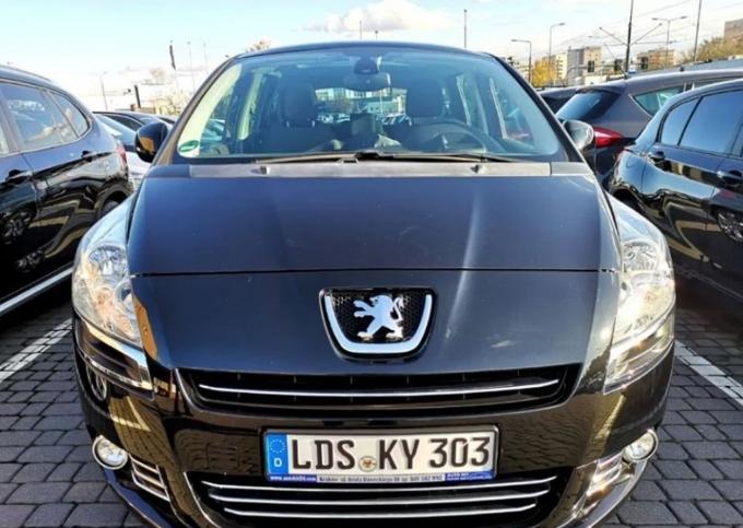 Peugeot 5008 1.6 разбор