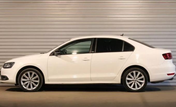 В разборе Volkswagen Jetta 6 2013 г. 1,6 МКПП