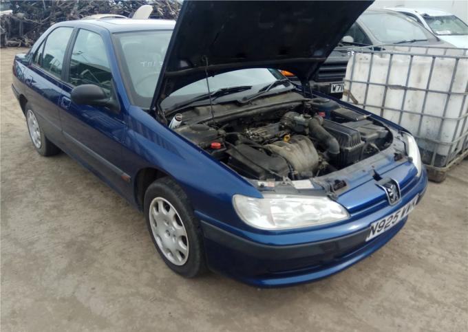 Разбор на запчасти Peugeot 406