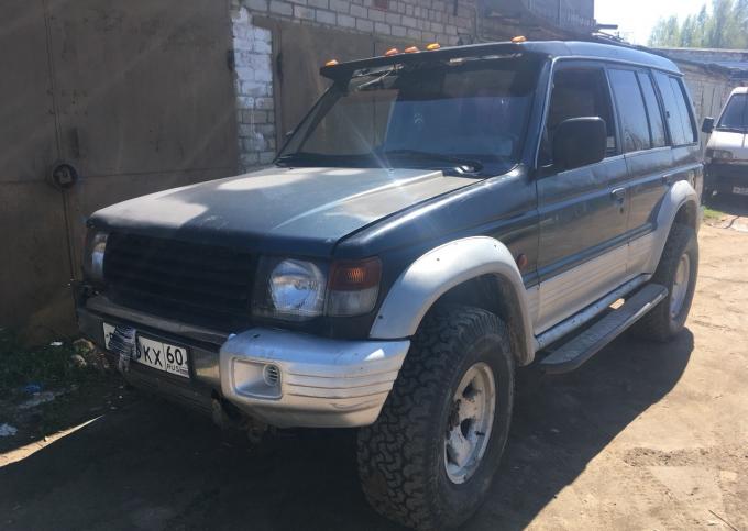 Mitsubishi Pajero 3.0 MT 4WD 1991г запчасти