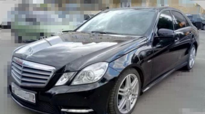 Mercedes-Benz E200 W212 2012 г авто запчасти