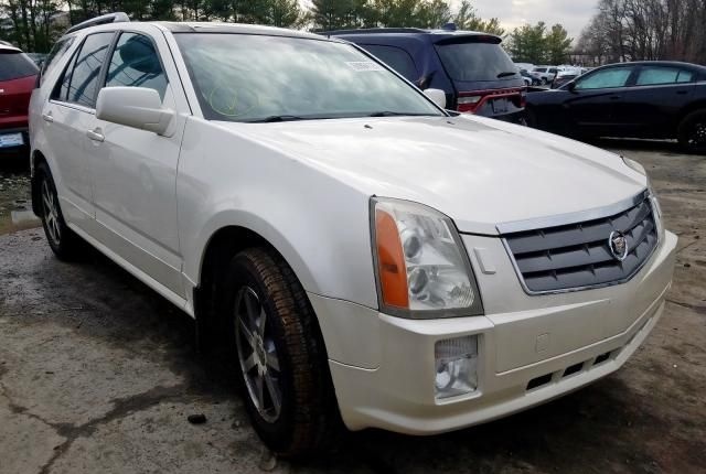 В разборе Cadillac SRX 2004год