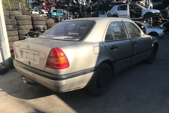 Разобран на запчасти Mercedes C W202 1993-2000