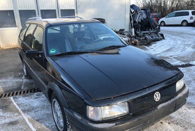 Разобран на запчасти Volkswagen Passat 3 1988-1993