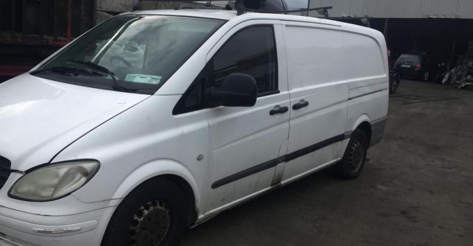 Разбор на запчасти Mercedes Benz Vito W639 OM646