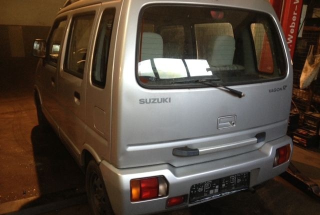 Разобран на запчасти Suzuki Wagon R 1997-2000