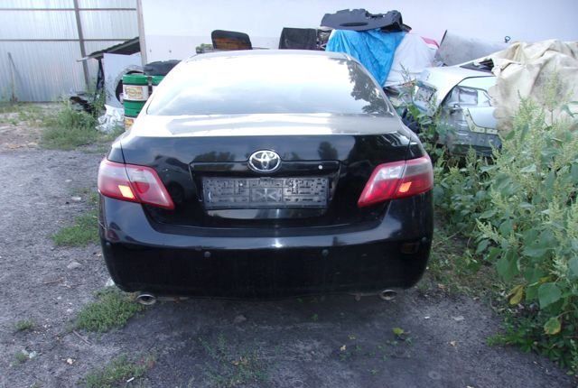 Toyota Camry в разборе по частям