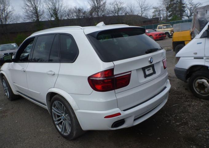 В разборе bmw x5 e70 X6 e71