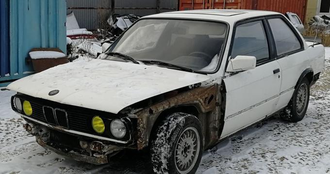 Bmw 3 серия e30 АКПП гур M10 купе частями