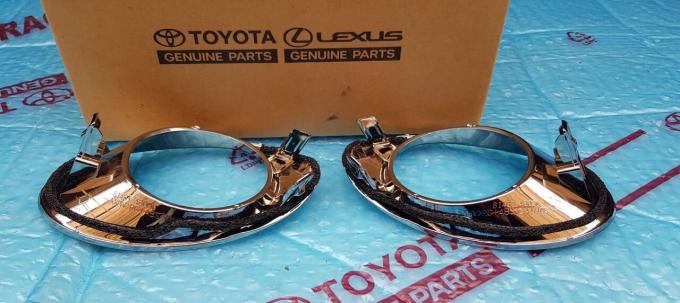 Хромированная накладка передней птф Lexus RX450H 81482-48090