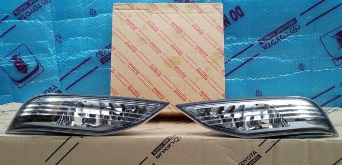 Повторитель поворотов Lexus GX460 2014-2019 81520-60460