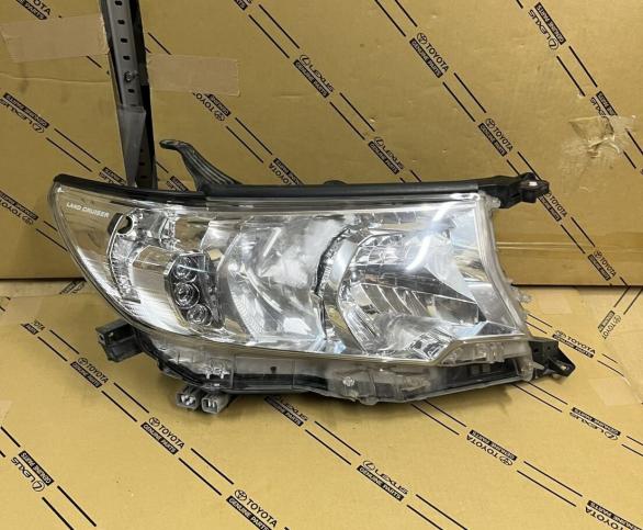 Фара Правая Toyota Land Cruser Prado 150 2018-2023 81130-60N10