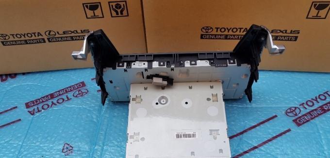 Дисплей Toyota Camry 55 86140-06350