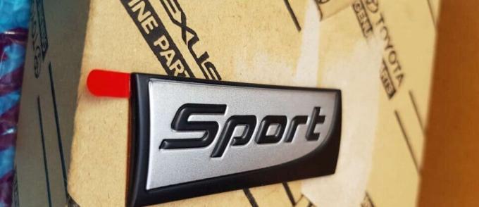 Эмблема Lexus GX460 Sport PW189-