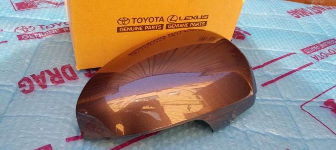 Крышка правого зеркала Toyota Camry 40 2009-2011 87915-74010-B1