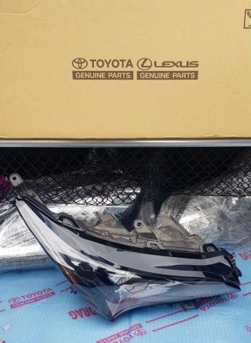 Фара правая Lexus NX300 2018-2021 81145-78180