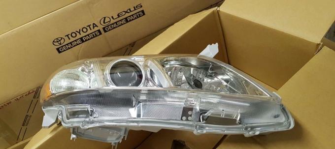 Фара галогеновая Toyota Camry 2006-2009 81130-33611