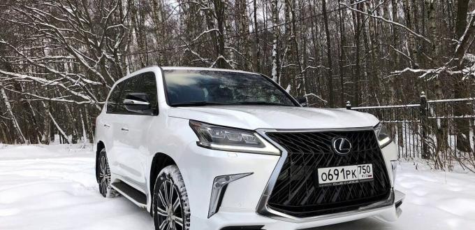 Бампер задний Lexus LX570 Superior 2018 PZ322-60064-A0 PZ322-60065-A0  PZ322-60063-A0