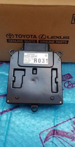 Блок фары Toyota Land Cruiser Prado 150 2017-2021 81016-60M70