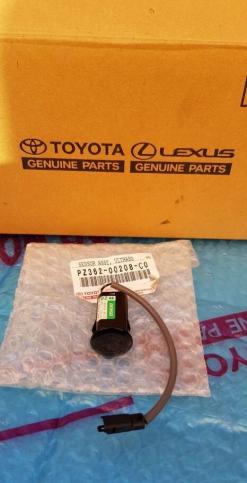 Парктроник Toyota Camry 2001-2011 PZ362-00208-C0