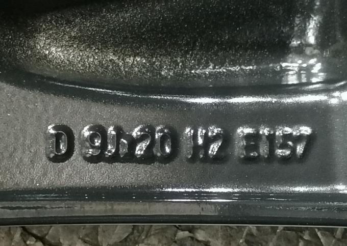 Оригинальные диски Mercedes R20 ML