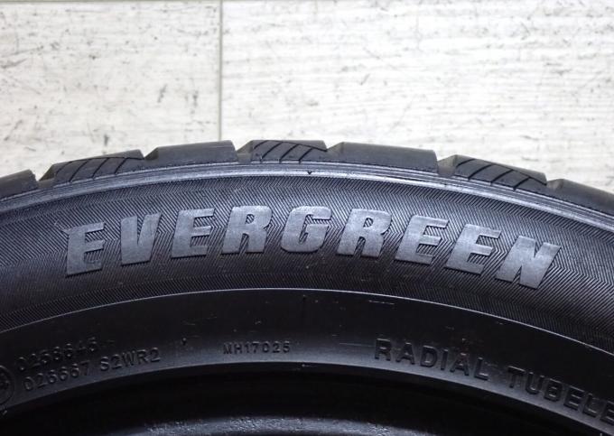 Evergreen EU728 235/50 R17 100W