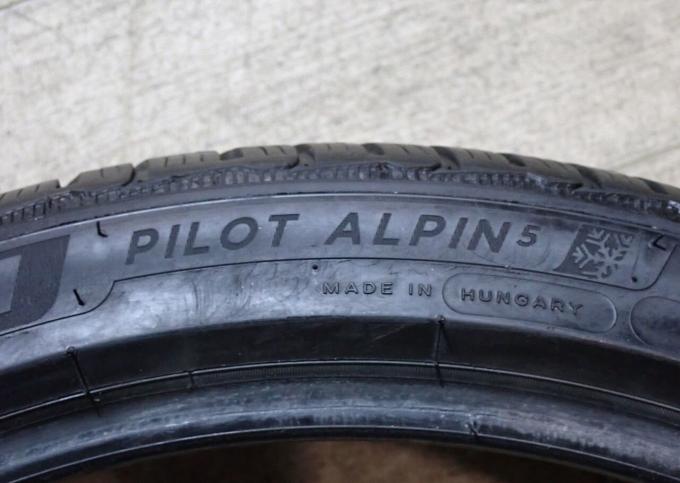 Michelin Pilot Alpin 5 315/30 R21 105V