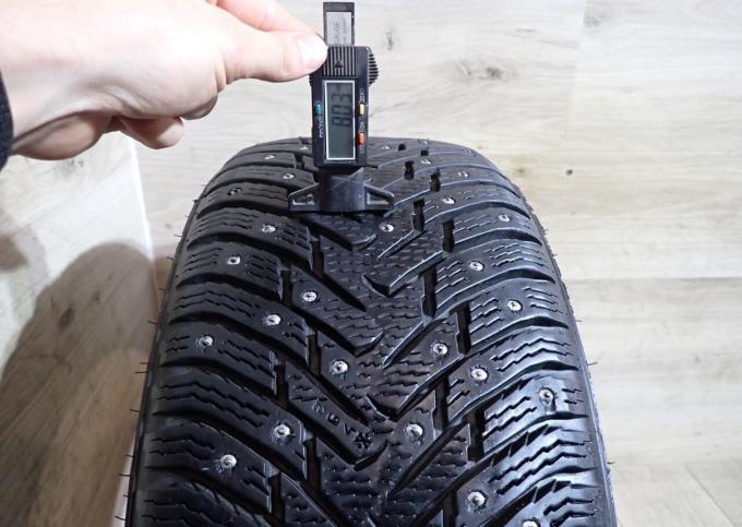 Nokian Tyres Nordman 8 225/50 R17 98T