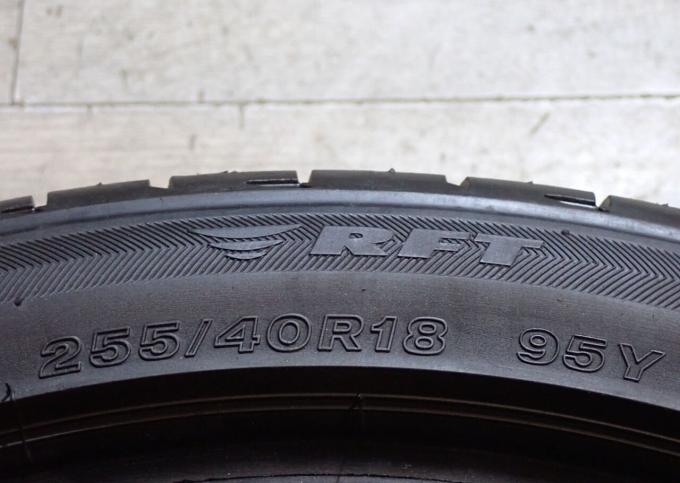 Bridgestone Potenza S001 255/40 R18 95Y