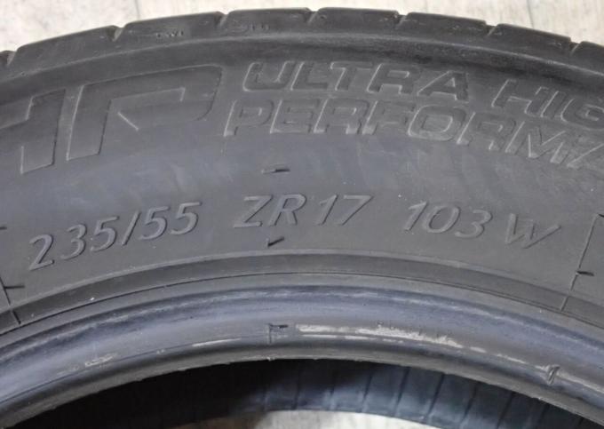 Tigar UHP Ultra High Performance 235/55 R17 103W