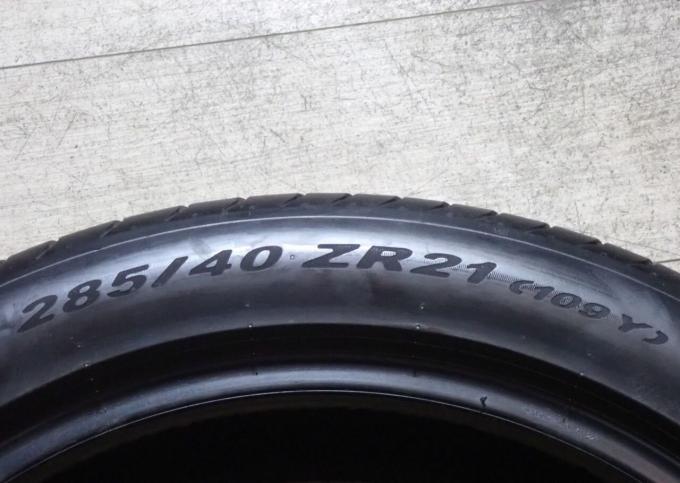 Pirelli P Zero 285/40 R21 и 315/35 R21 109Y