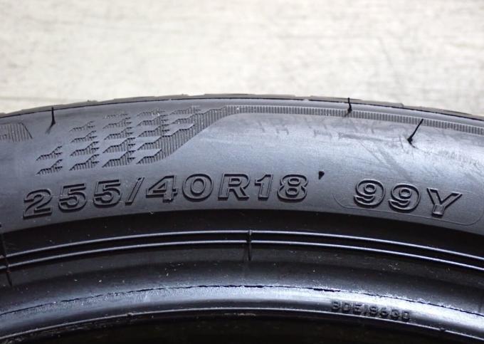 Bridgestone Turanza T005 225/45 R18 и 255/40 R18 95Y