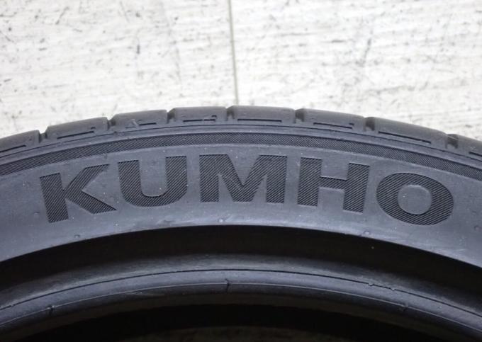 Kumho Ecsta PS71 255/35 R20 97Y