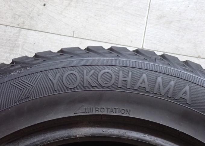 Yokohama Ice Guard Stud IG55 235/55 R17 103T