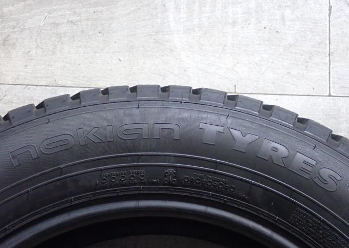 Nokian Tyres Nordman 8 SUV 225/60 R18 104